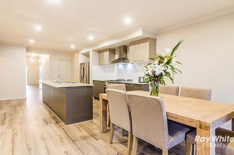 Property photo of 35 St Clair Avenue Cranbourne West VIC 3977