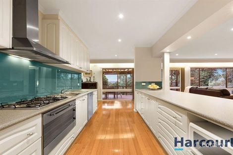 Property photo of 29 Heatherlea Drive Wheelers Hill VIC 3150
