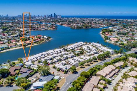 3/300 Cottesloe Dr, Mermaid Waters, QLD 4218