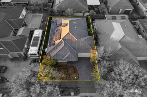 Property photo of 16 Camdolle Close Pakenham VIC 3810