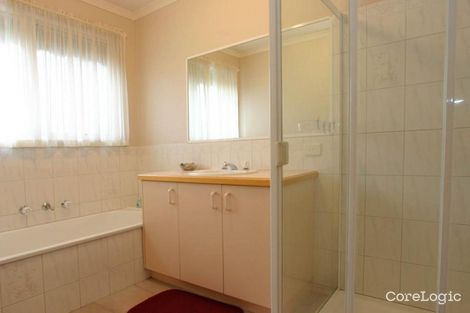 Property photo of 5 Edmond Court Rowville VIC 3178