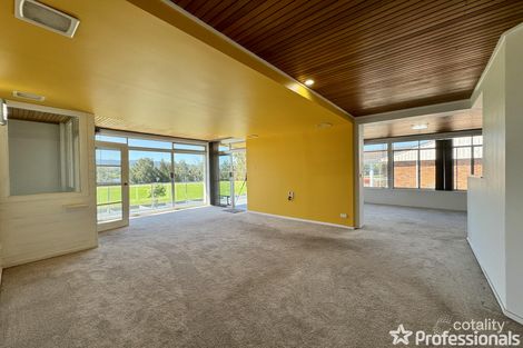 Property photo of 16 Riverview Road Nowra NSW 2541