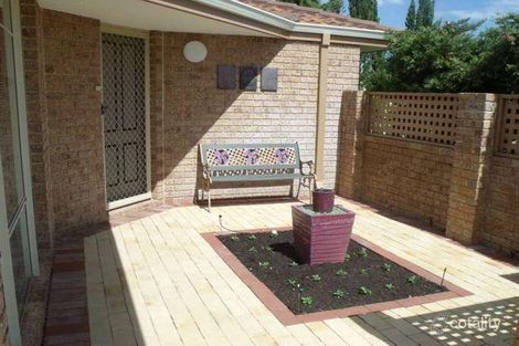 Property photo of 4 Amber Court Warnbro WA 6169