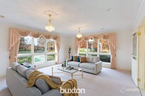 Property photo of 1 Faversham Avenue Lake Gardens VIC 3355