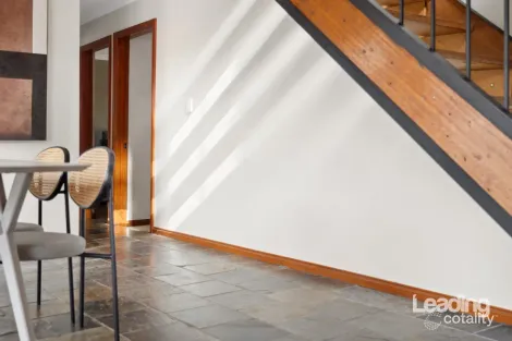 Property photo of 3 Tasman Court Sunbury VIC 3429