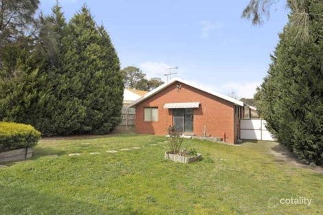 2/18 Fosbery Cres, Viewbank, VIC 3084