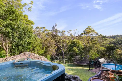 Property photo of 16 Brigalow Place Engadine NSW 2233