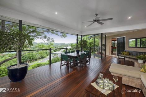 Property photo of 60 Bonros Place The Gap QLD 4061