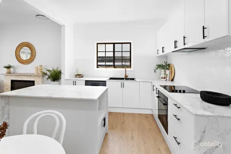 7 Chapman St, Unanderra, NSW 2526