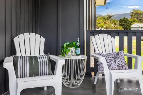 Property photo of 7 Chapman Street Unanderra NSW 2526