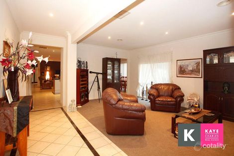 Property photo of 5 Edinburgh Drive Beaconsfield VIC 3807