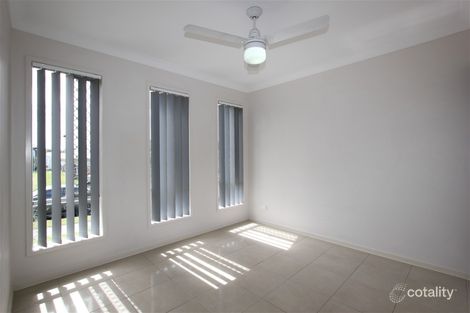 Property photo of 27 Parkvista Circuit Coomera QLD 4209