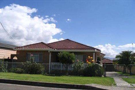 Property photo of 8 Eastbourne Avenue Bellambi NSW 2518