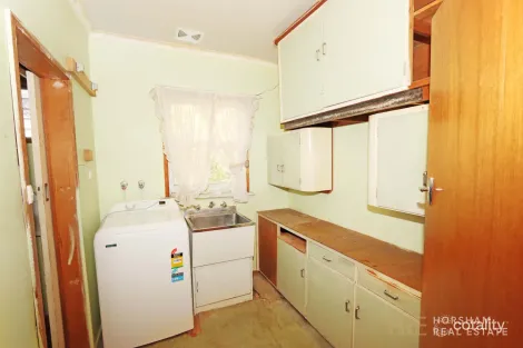 Property photo of 7 Tena Avenue Horsham VIC 3400