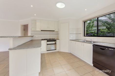 Property photo of 107 Royal Crescent Hillside VIC 3037