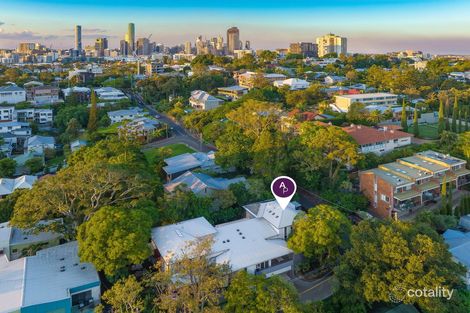 Property photo of 37 Saint James Street Highgate Hill QLD 4101