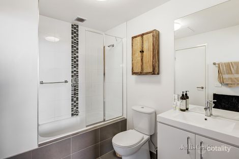 Property photo of 3 Lomandra Walkway Brunswick East VIC 3057