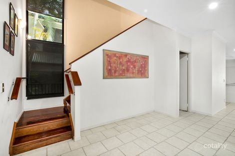 Property photo of 70 Orchard Terrace St Lucia QLD 4067