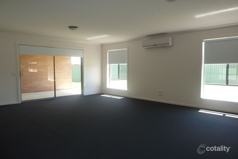 Property photo of 2 Par Street Glenroy NSW 2640