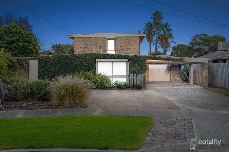 6 Brand Ct, Melton South, VIC 3338