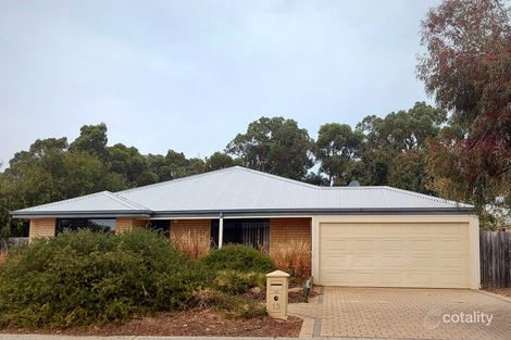 Property photo of 13 Grandmere Parade Meadow Springs WA 6210