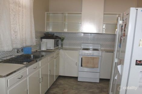 Property photo of 8 Henderson Place Mildura VIC 3500