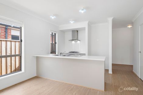 Property photo of 31 Owarra Boulevard Mount Duneed VIC 3217