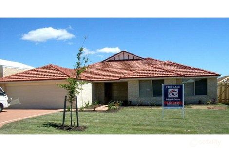 8 Gilbreth Bend, Tapping, WA 6065