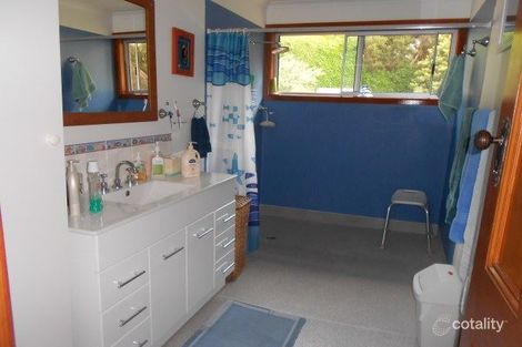 Property photo of 149 The Esplanade Naracoopa TAS 7256