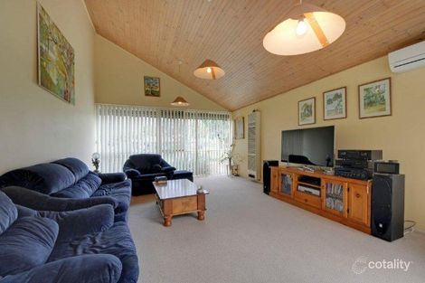 Property photo of 3 Alpine Close Traralgon VIC 3844