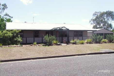 Property photo of 38 Wilmot Place Singleton Heights NSW 2330