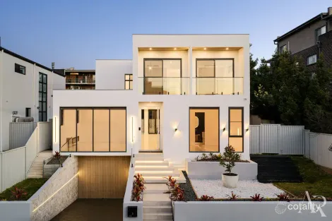 3 PEAKE PDE, PEAKHURST, NSW 2210