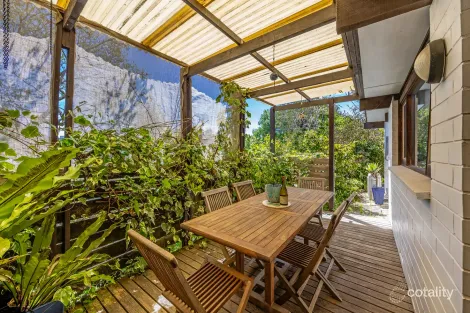 Property photo of 13 Orontes Avenue Bridgewater SA 5155