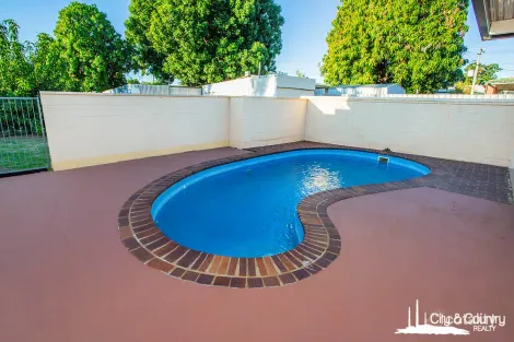 Property photo of 40 Ann Street Mornington QLD 4825