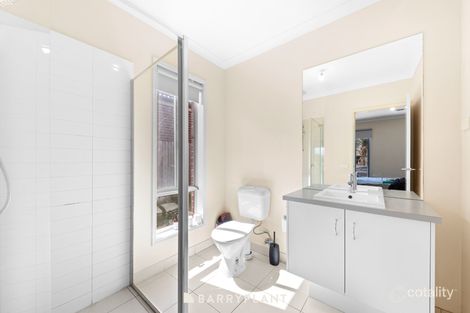 Property photo of 16 Olive Road Lynbrook VIC 3975