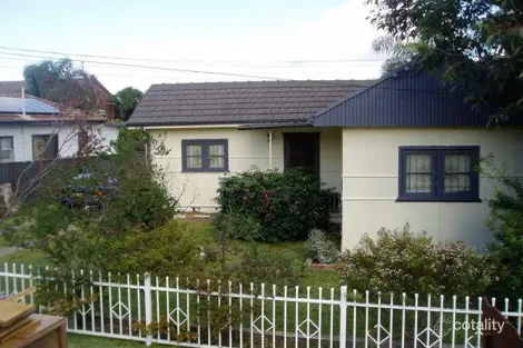 6 Margaret St, Fairfield, NSW 2165