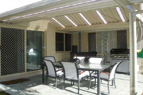 Property photo of 10 Manooka Road Point Clare NSW 2250