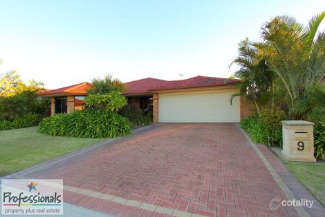 Property photo of 9 Alpina Bend Canning Vale WA 6155