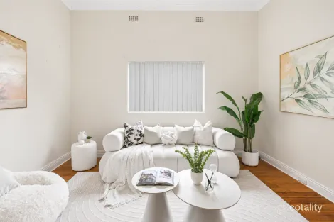 10 HARNEY ST, MARRICKVILLE, NSW 2204