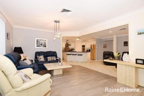 Property photo of 11 Gardenia Crescent Bomaderry NSW 2541