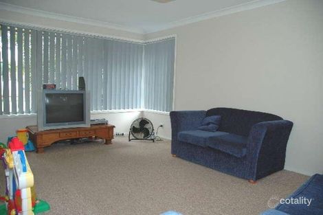 Property photo of 14 Oak Drive Georges Hall NSW 2198