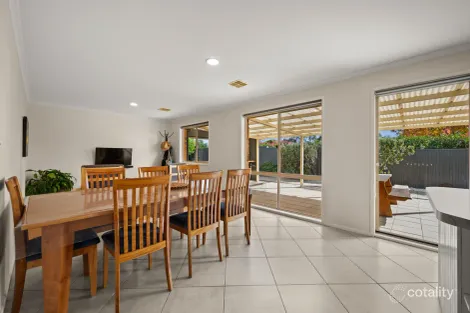 Property photo of 40 Dooland Court Nicholls ACT 2913