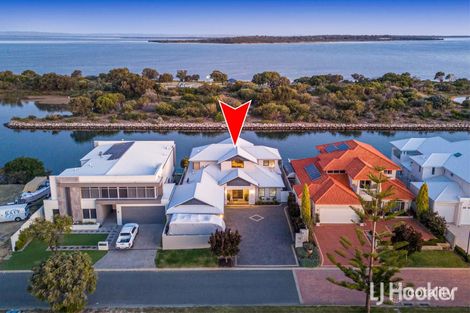 Property photo of 30 Sandpiper Island Retreat Wannanup WA 6210