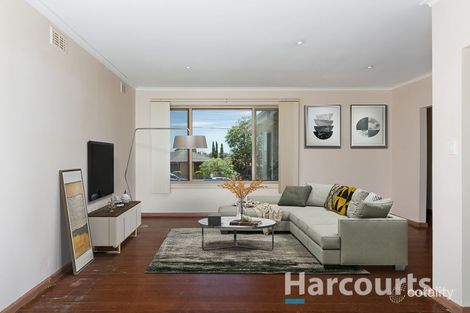 Property photo of 15 Elmhurst Street Noble Park North VIC 3174