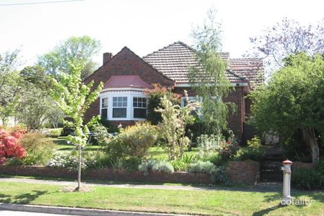 Property photo of 39 Maysia Street Canterbury VIC 3126
