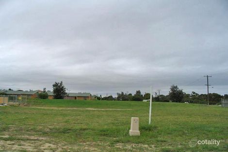 2 White Cap Cl, Redhead, NSW 2290