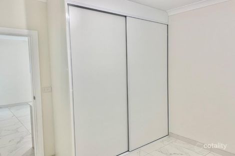 Property photo of 55 Falcon Circuit Green Valley NSW 2168