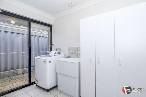 Property photo of 8 Heacham Avenue Hocking WA 6065