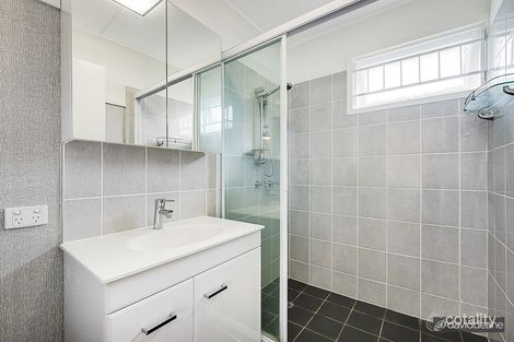 Property photo of 40 Ewan Street Margate QLD 4019