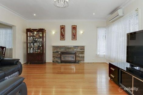 Property photo of 199 Wickham Road Moorabbin VIC 3189